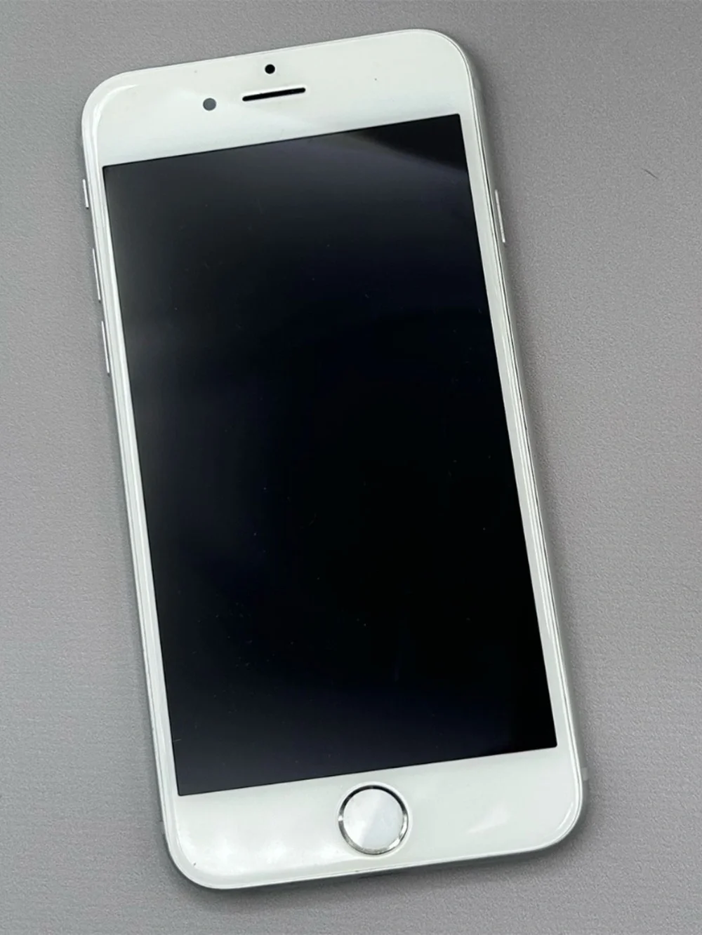 Apple iPhone 6 Silver Unlocked 16GB A1549 Excellent Battery & Condition